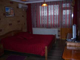 Курортные отели MG Hotel Complex Момчилград Двухместный номер с 1 кроватью-9